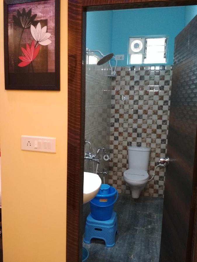 Hotel O.P.S Haora Ngoại thất bức ảnh