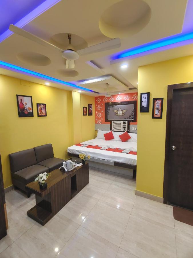 Hotel O.P.S Haora Ngoại thất bức ảnh